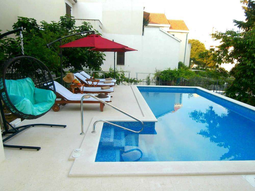 Apartments Cordis 1