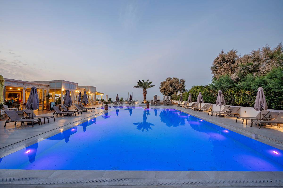 Hotel Kathrin Beach 2