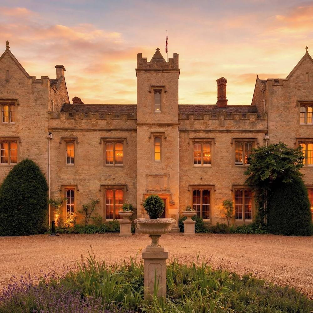 Weston Manor Hotel 1