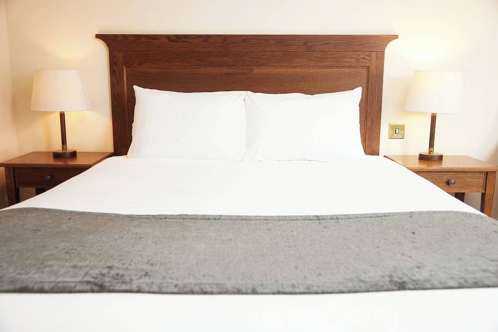 White Hart Hotel by Greene King Inns 2