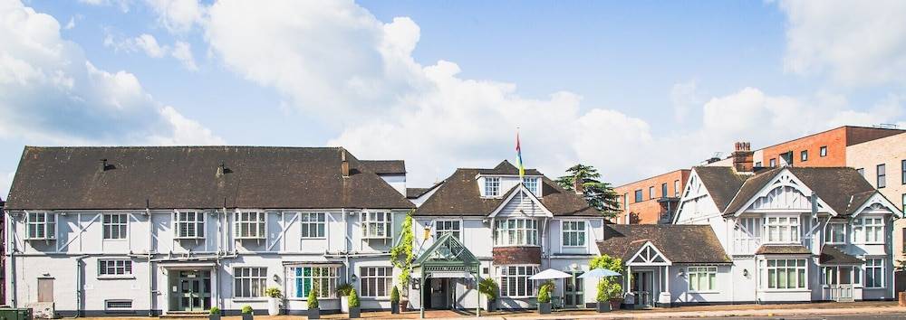 County Hotel 1