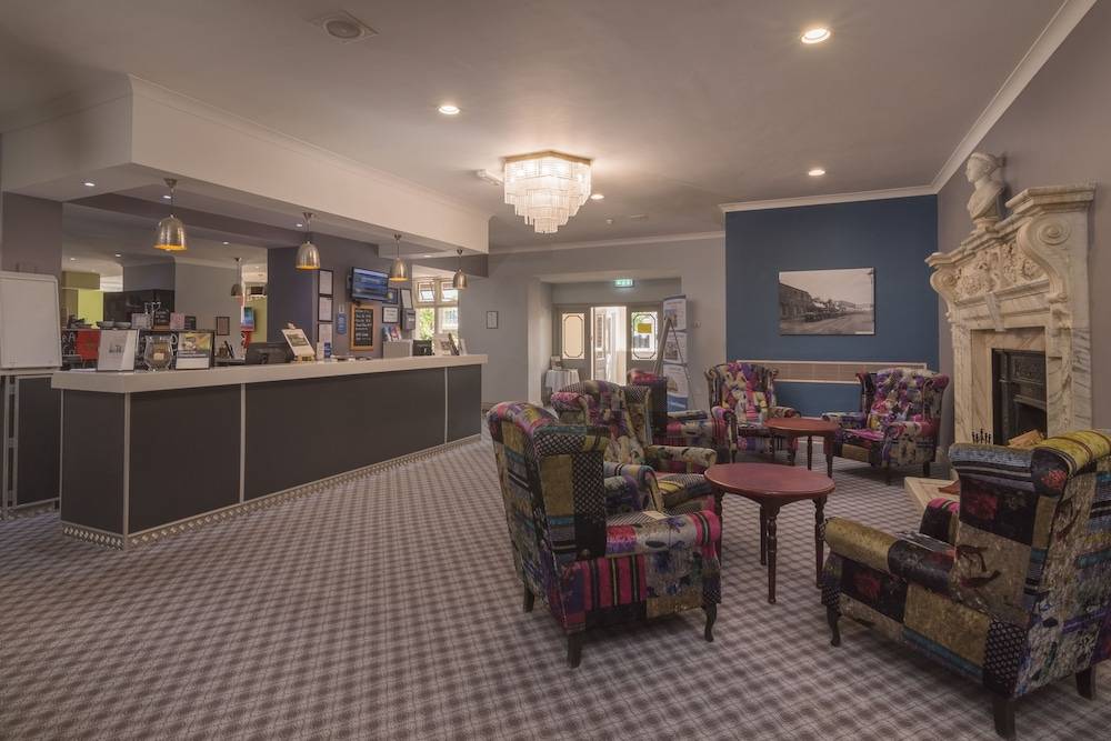 Belvilla Crewe Arms Hotel 2