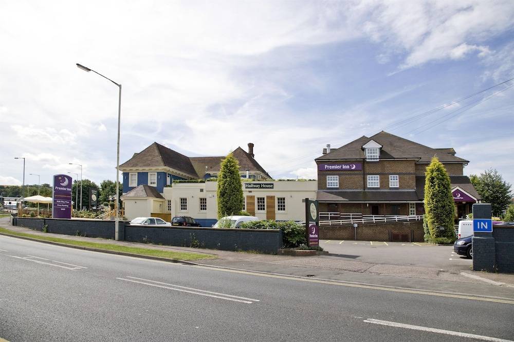 Premier Inn Dunstable / Luton 1