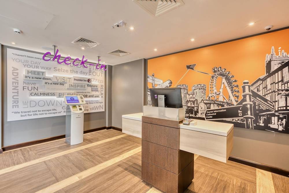 Premier Inn Hereford City Centre - Old Market 2