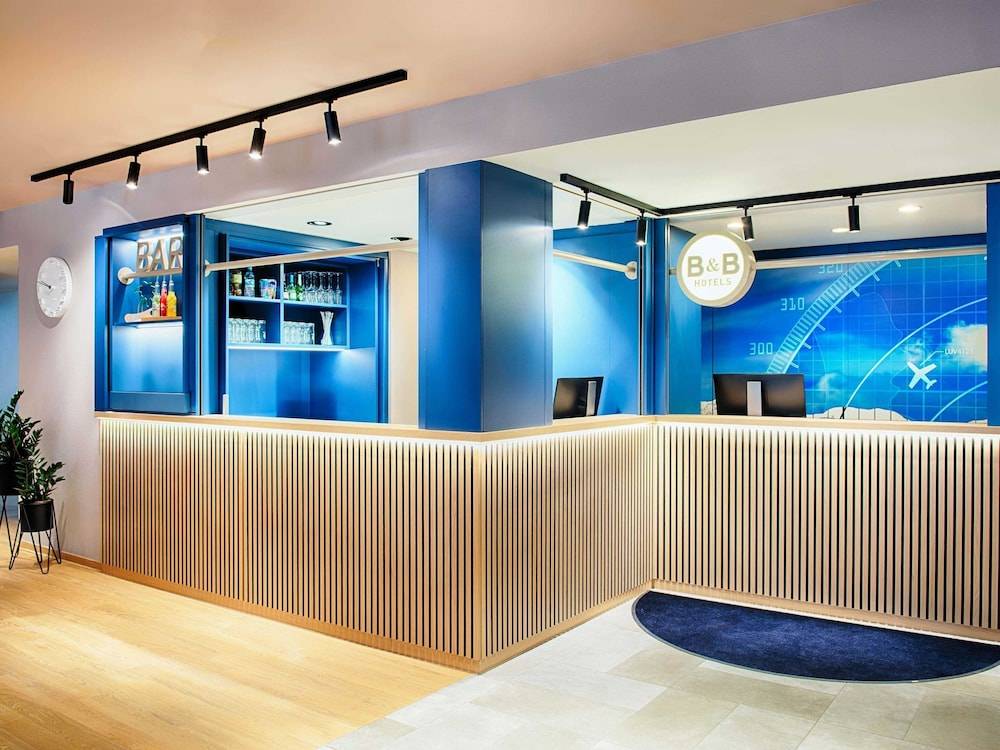 B&B HOTEL München-Airport 2