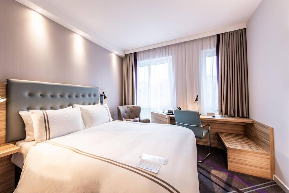 Premier Inn Hannover City University 1