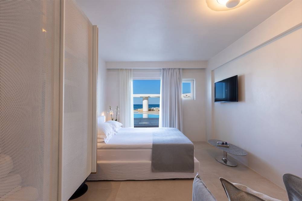 Akrogiali Beach Hotel Apartments 2