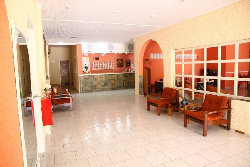 Triton Garden Hotel 2