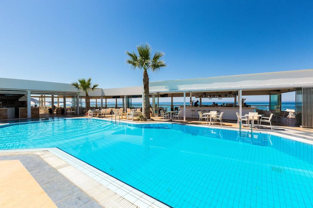 Theo Star Beach Hotel 1