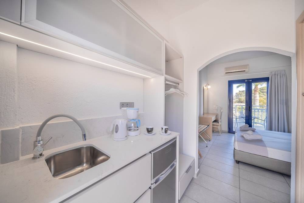 Sergiani Garden Hotel Apartments 2