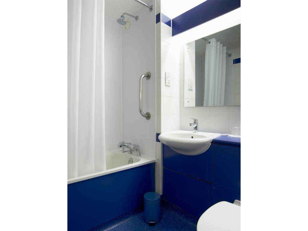 Travelodge Durham 1