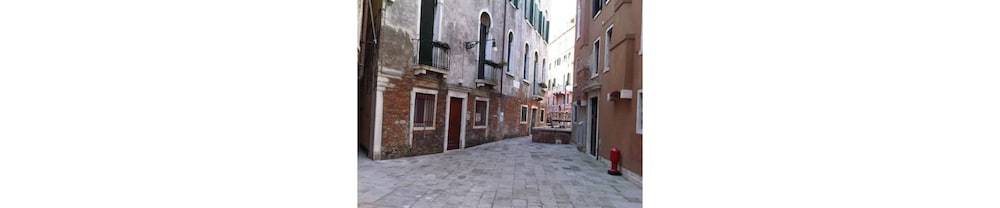 Cadoro 1