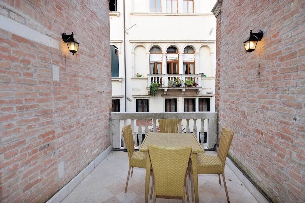 Casa Dei Pittori Venice Apartments 2