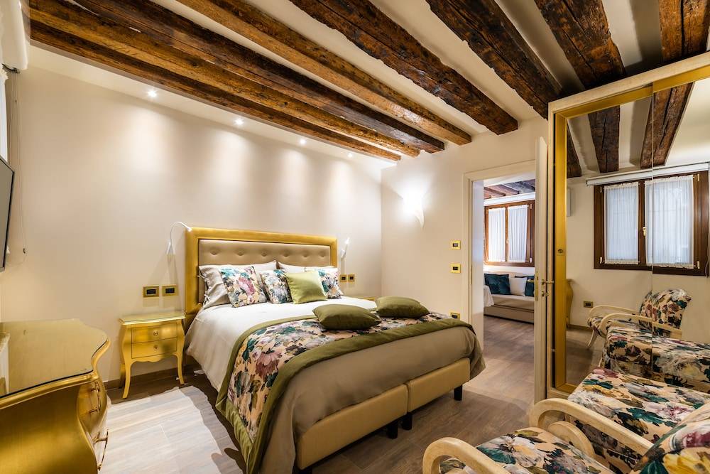 Nike Apartments Venice Castello 2