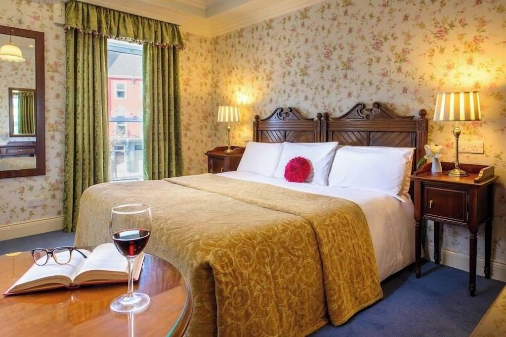 Arbutus Hotel 1