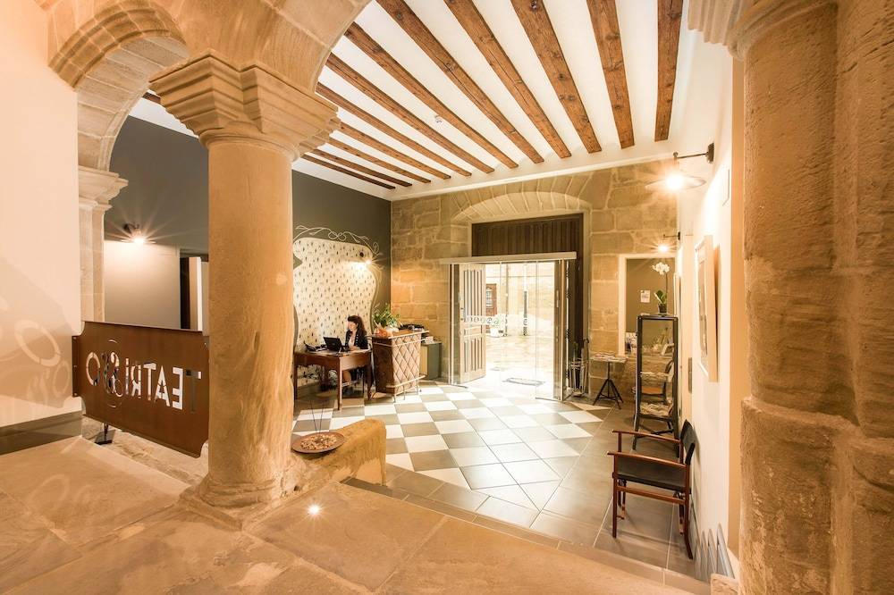 Teatrisso Hotel Palacio 2