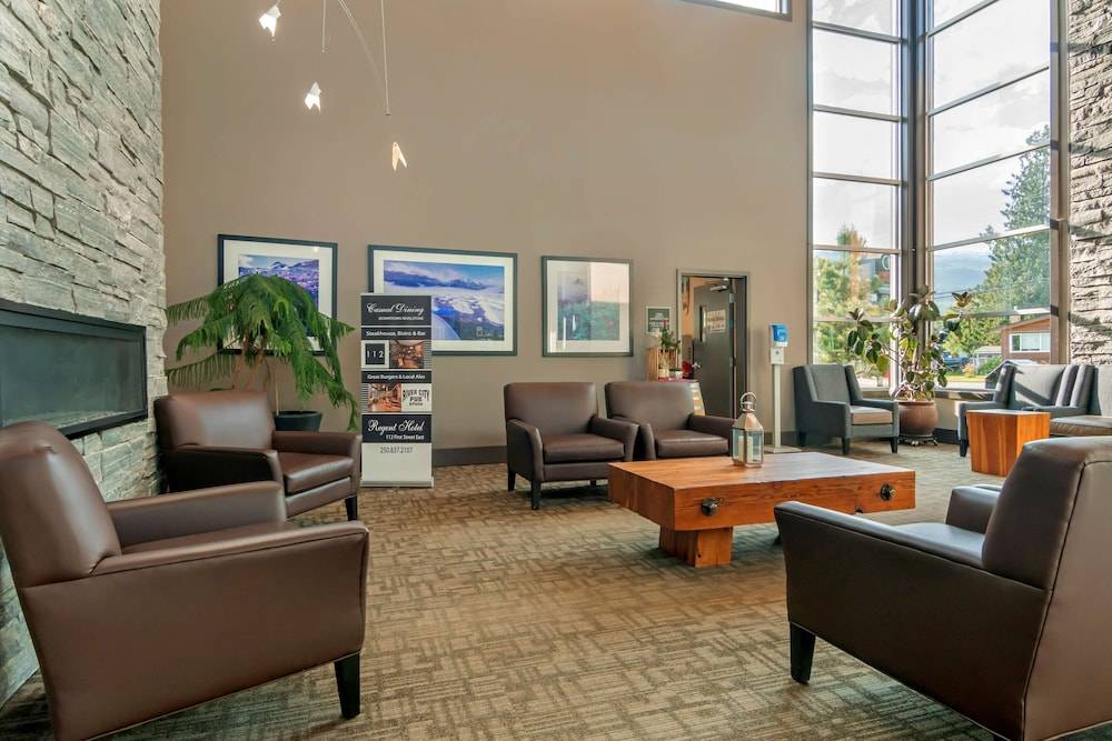 Best Western Plus Revelstoke 2