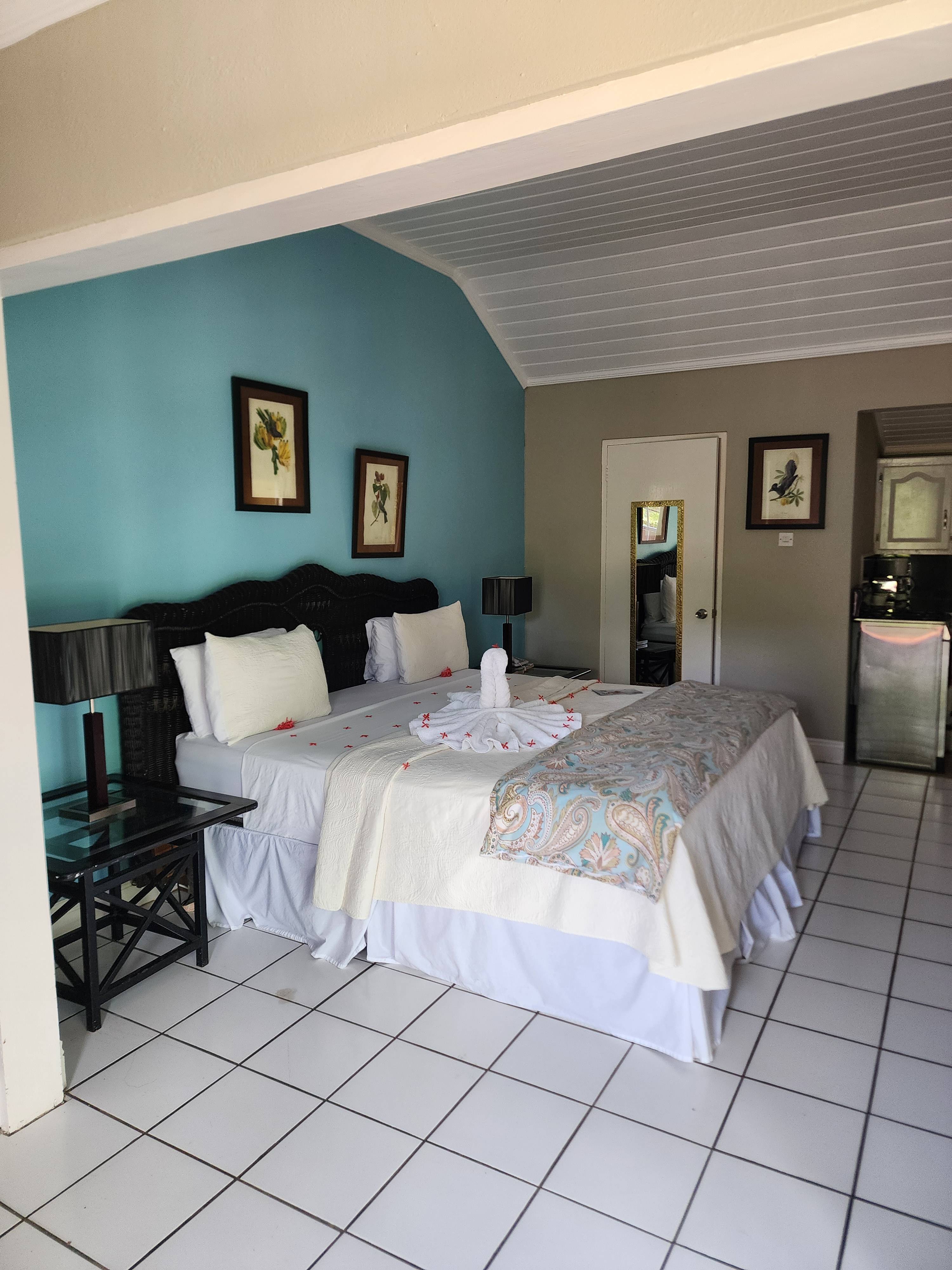 Marigot Beach Club & Dive Resort 2