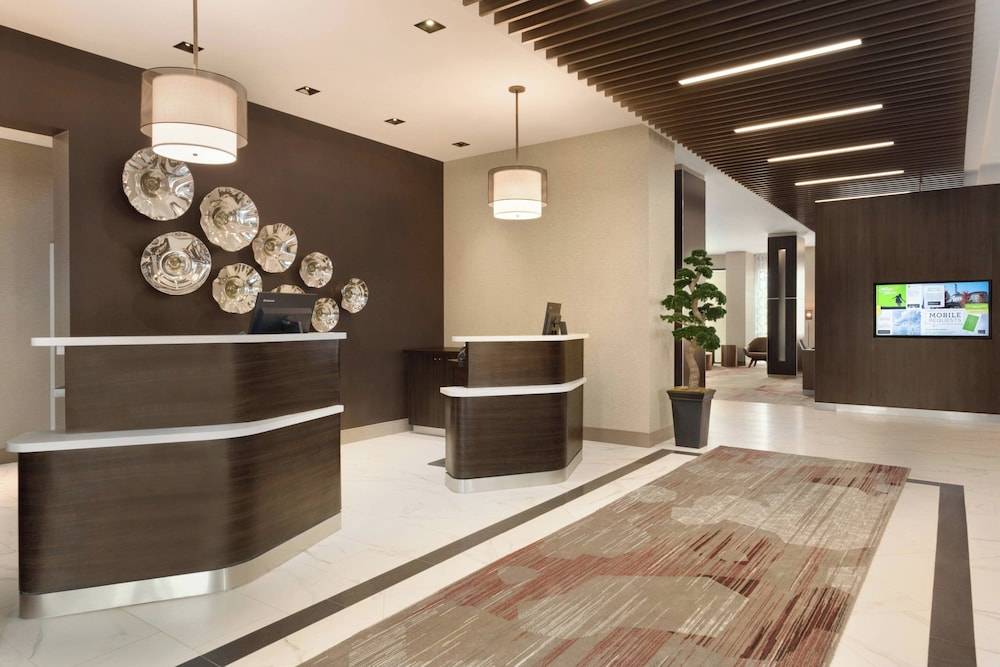 Courtyard by Marriott Toronto Mississauga/West 2