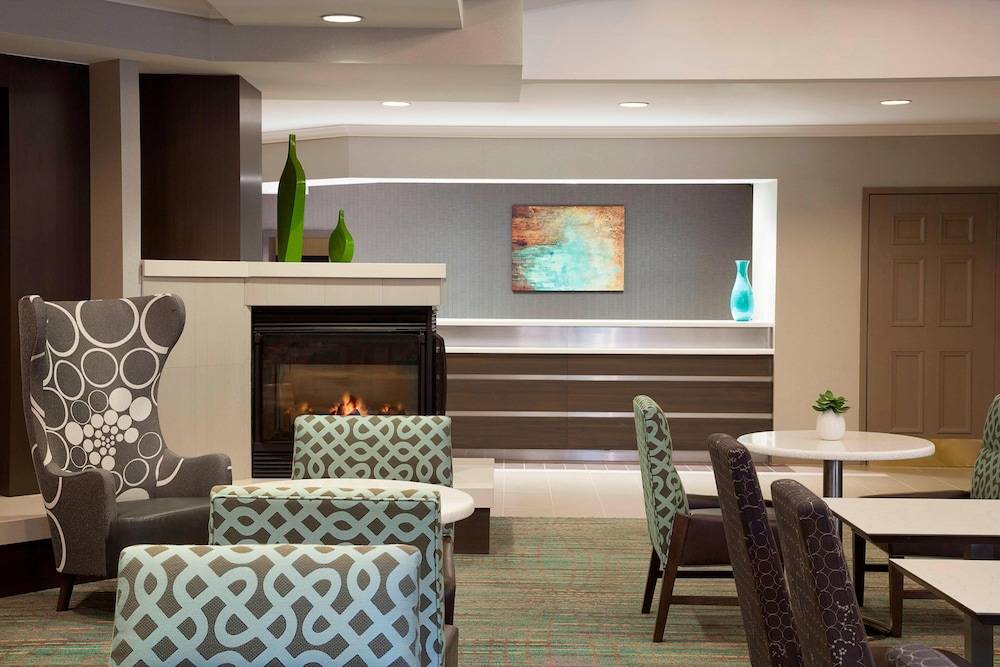 Cambridge Suites Mississauga 2