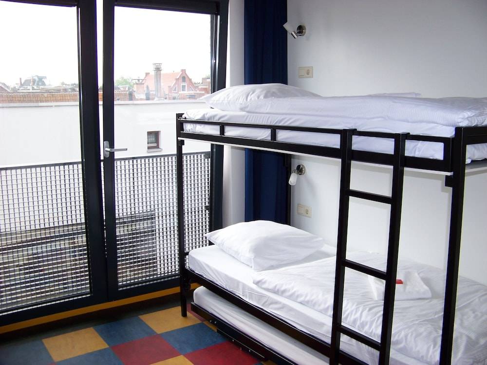 Bud Gett Hostels 2
