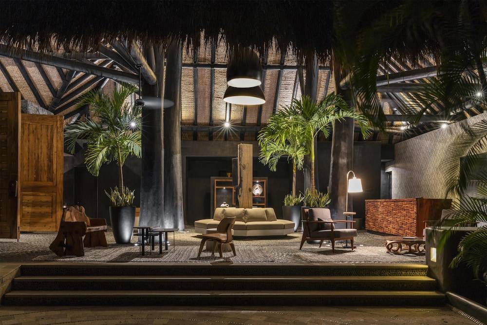 Thompson Zihuatanejo, A Beach Resort, by Hyatt 2
