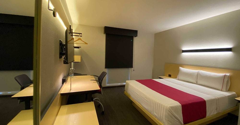 Hotel MX mas cuautitlan Izcalli, Trademark by Wyndham 1