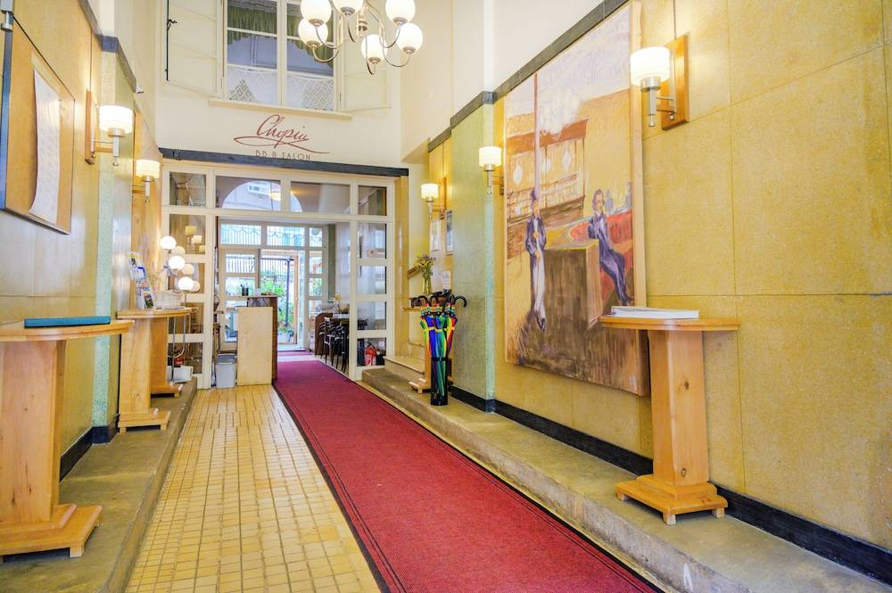 Chopin Boutique 2