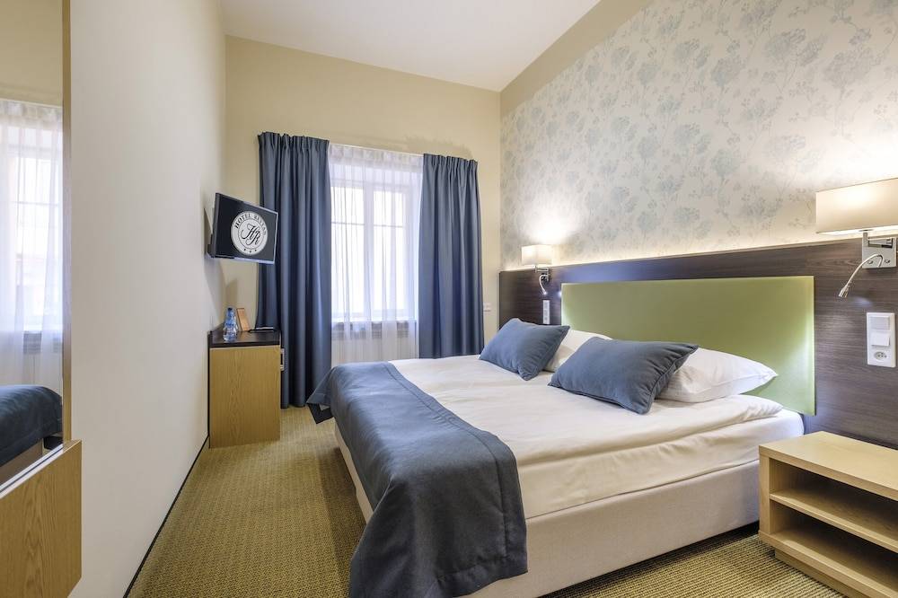 Hotel Reytan 1
