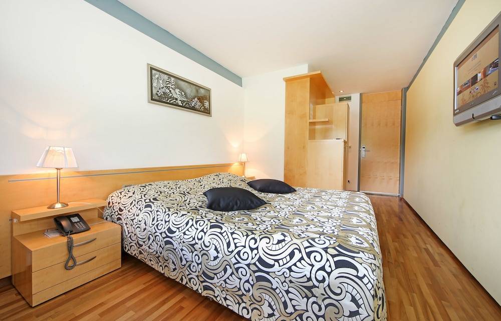 Hotel Grosuplje 1