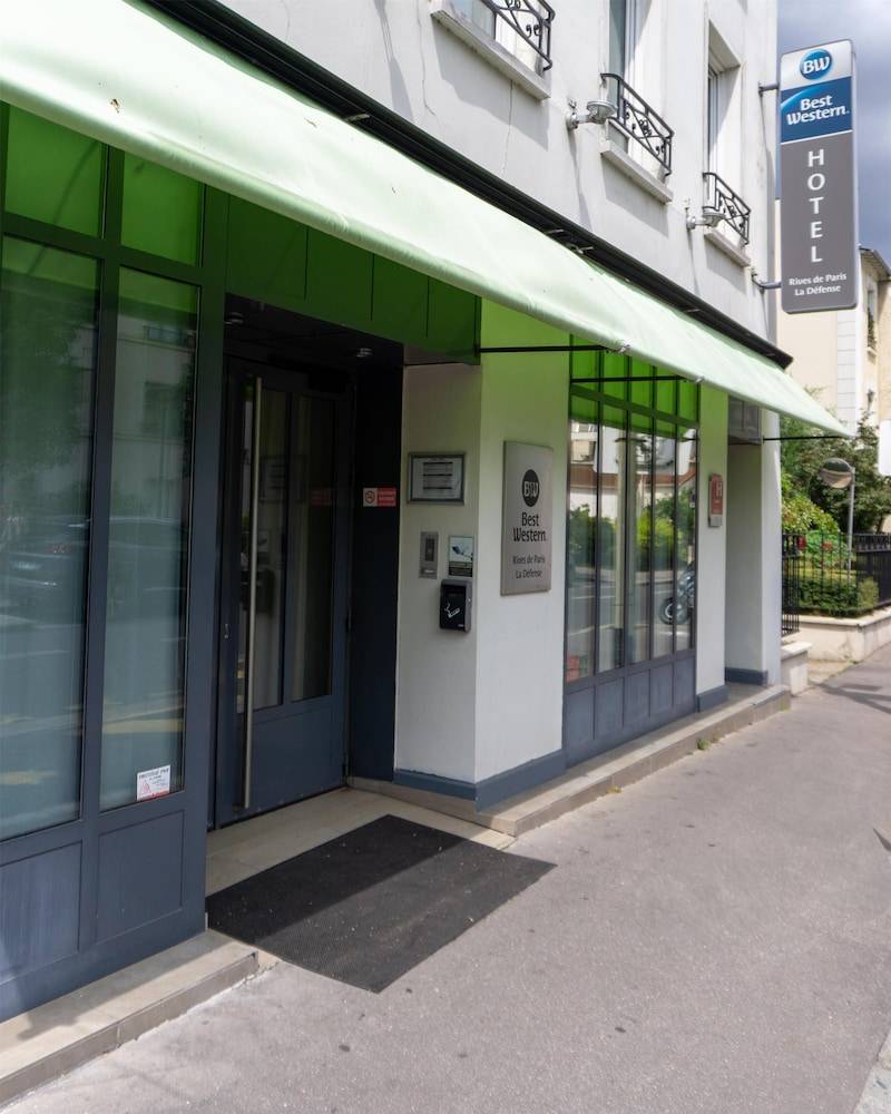 Best Western Rives de Paris La Defense 1