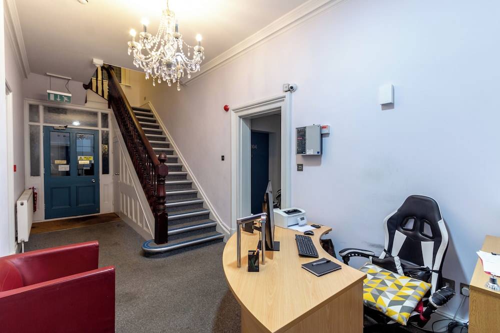 London Gatwick Inn 2