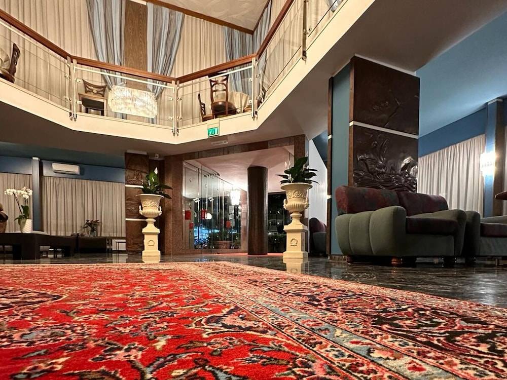 Hotel Caravelle 2