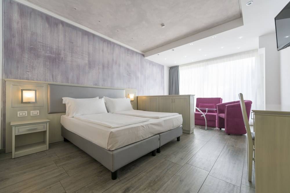 Garda Suite Hotel - Adults Only Hotel 2