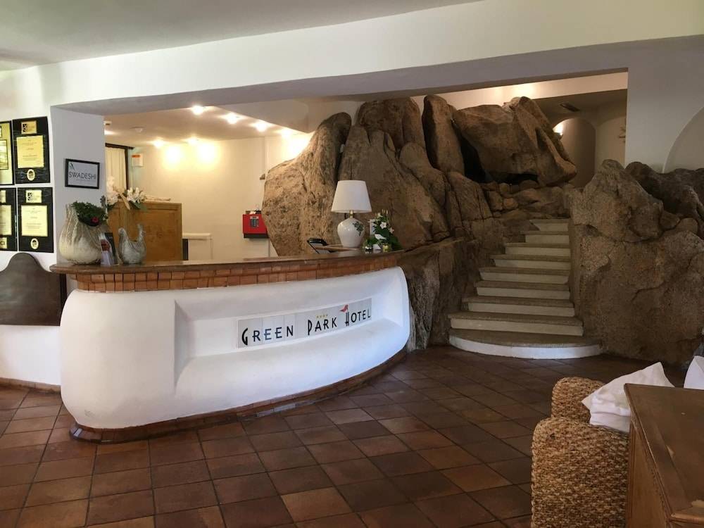 Green Park Hotel 2
