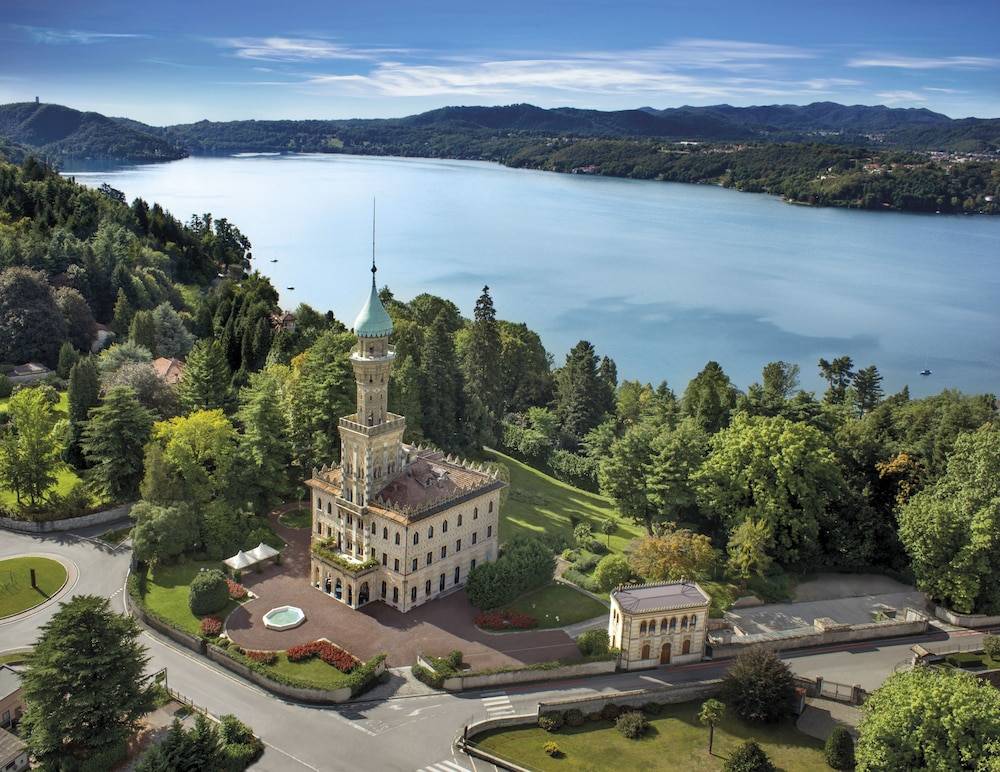 Relais & Chateaux Villa Crespi 1