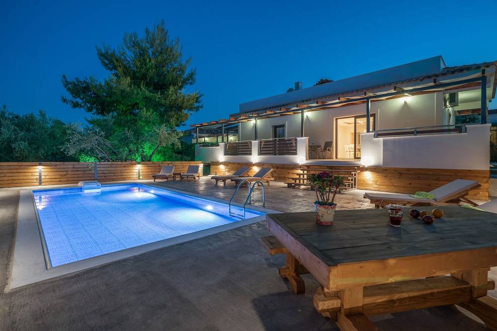Natura Verde Villas 1