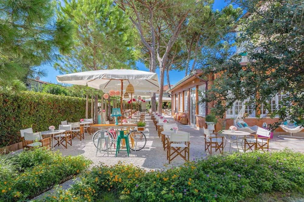 Hotel La Pineta Al Mare 1