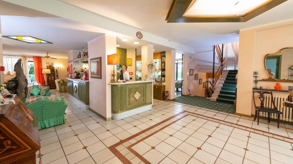 Hotel Kyrton 2