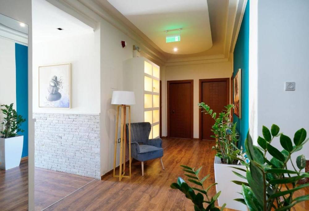 Kamelia & Semeli Hotel 2