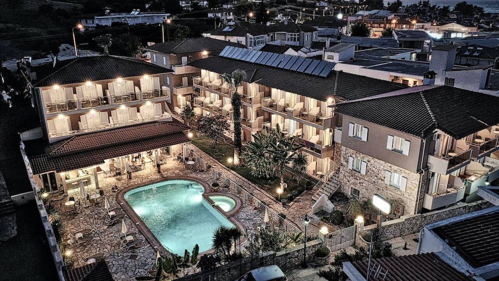 Sarantis Hotel 1