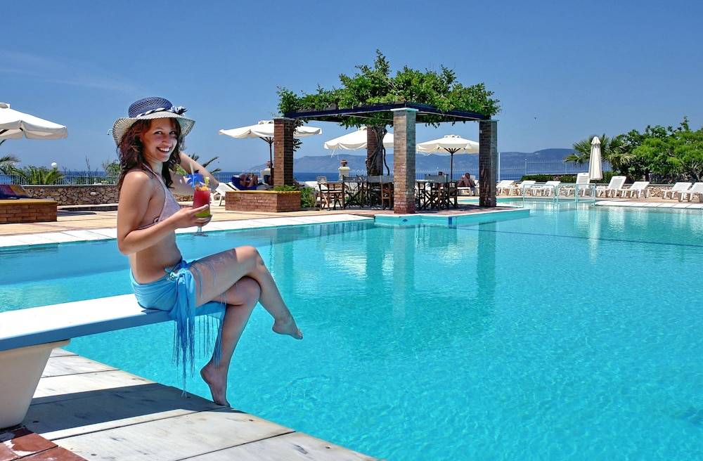 Panselinos Hotel 1