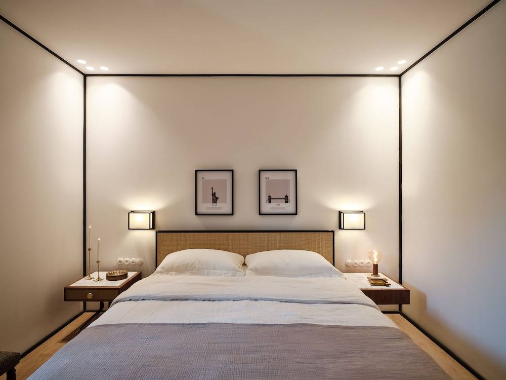The Twenty One Hotel 2