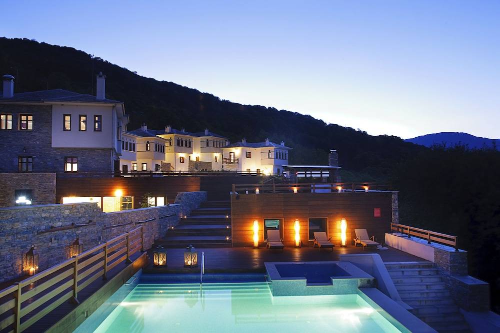 12 Months Resort & Spa 1