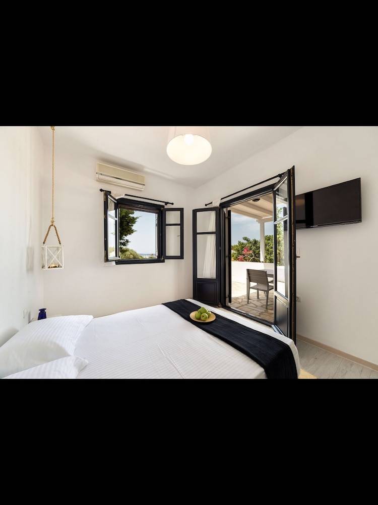 Villa Pela 2