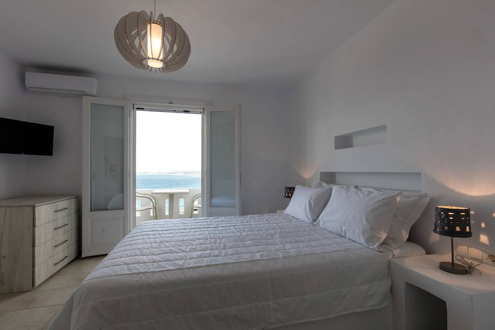 Apricot and Sea Luxury Villas 2