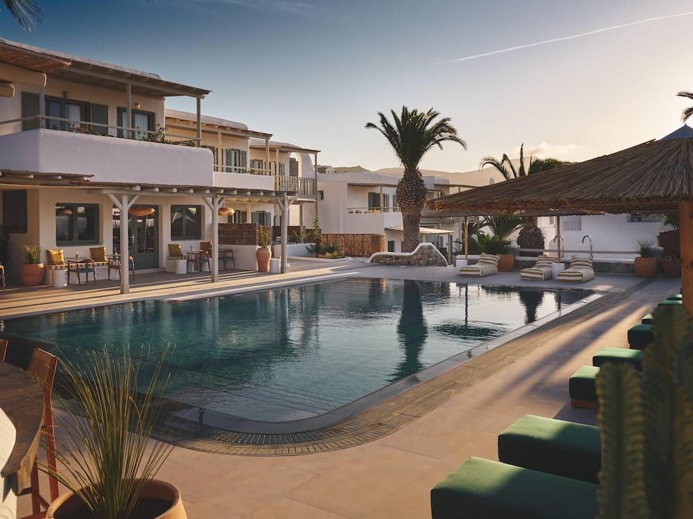 NUMO Mykonos Boutique Resort 1
