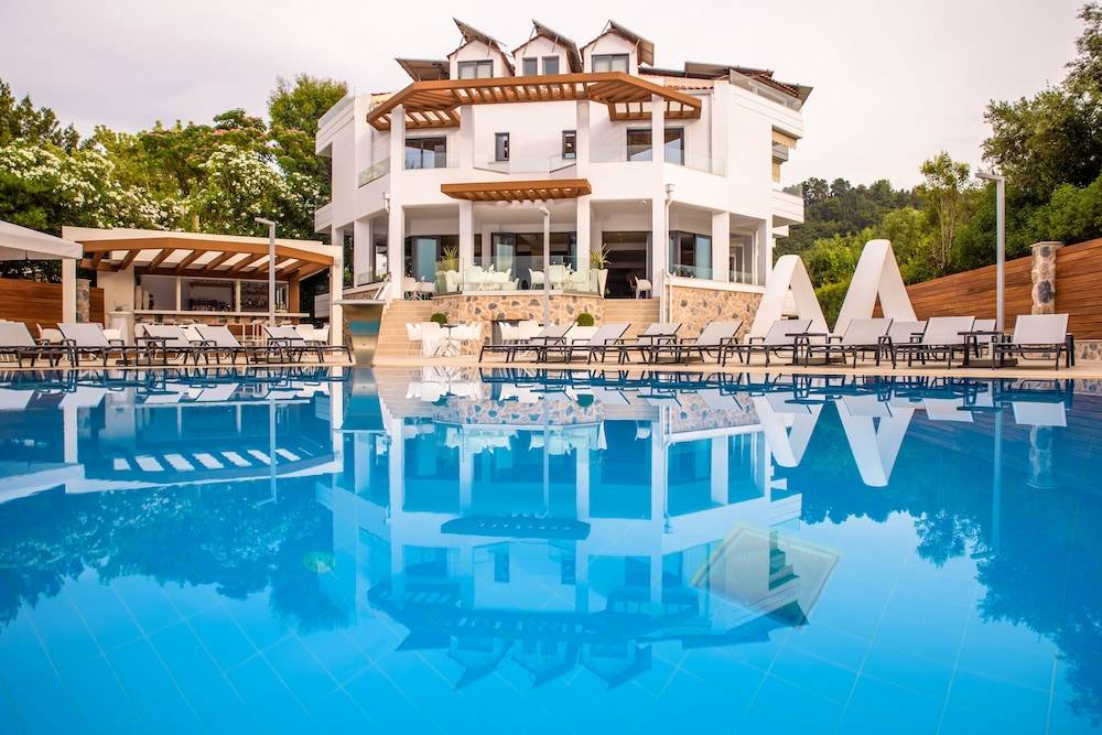 Poseidon Hotel 1