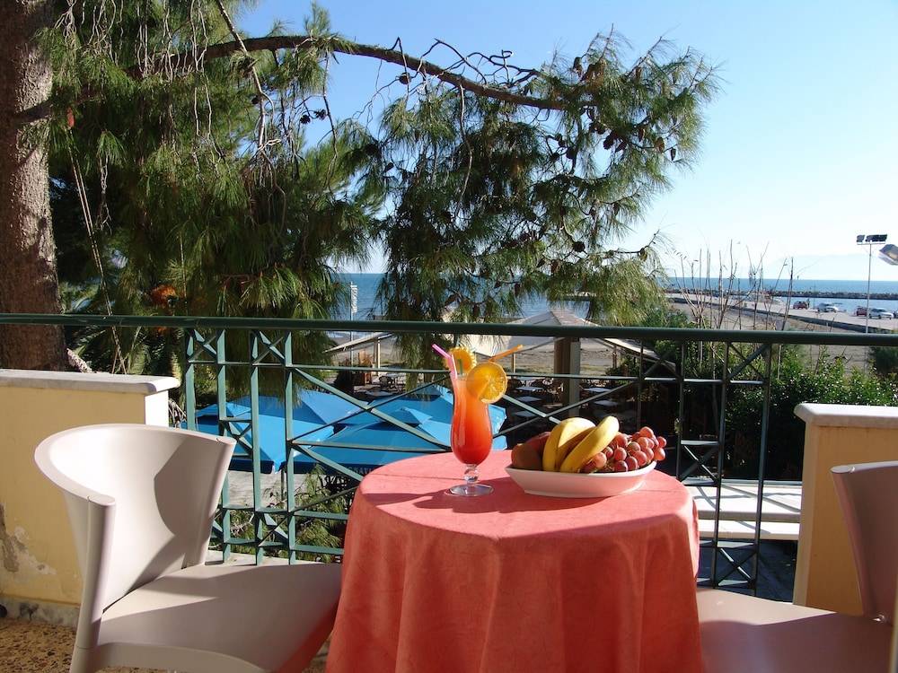 Ignatia Hotel 1