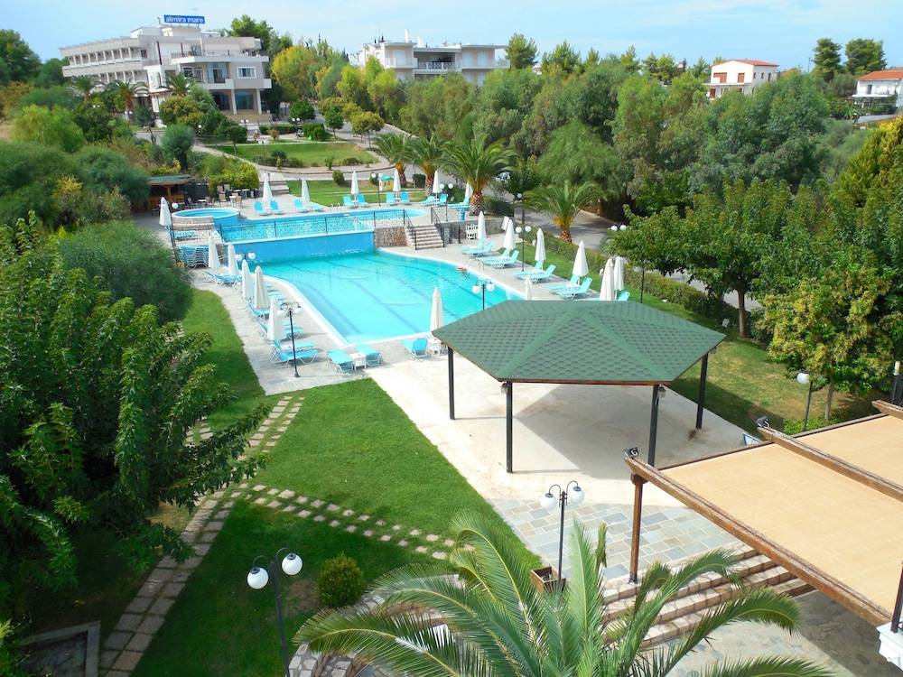 Almira Mare 1